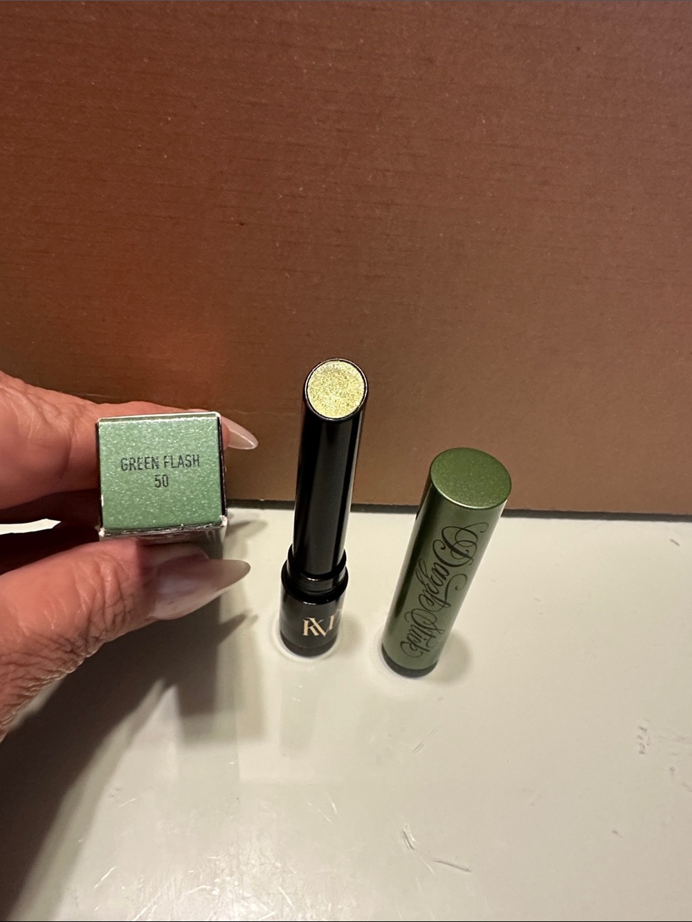 DAZZLE STICK IN THE SHADE OF #50 GREEN FLASH